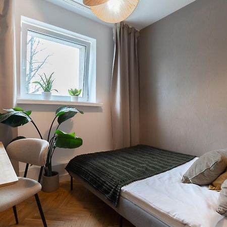 Warsaw Concierge Kinowa Gardensアパートメント エクステリア 写真